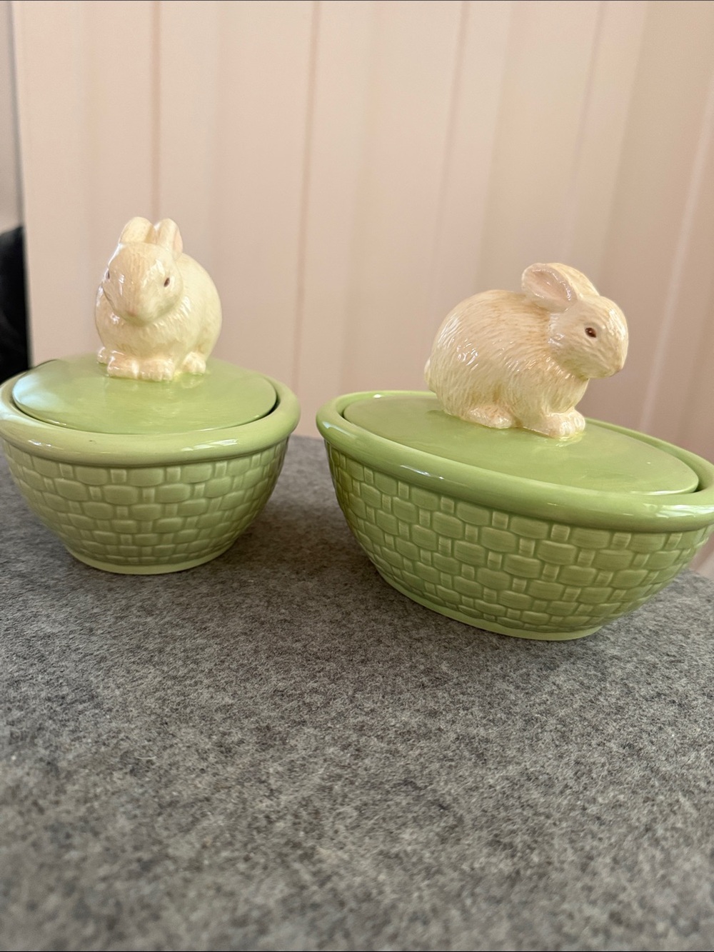 Pair of vintage Hallmark Green Ceramic Basket Weave Bunny Candy Dishes